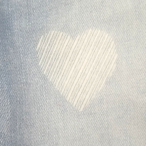 Gap Stretch Super Skinny Jeans with Hearts - Picture 3 of 5